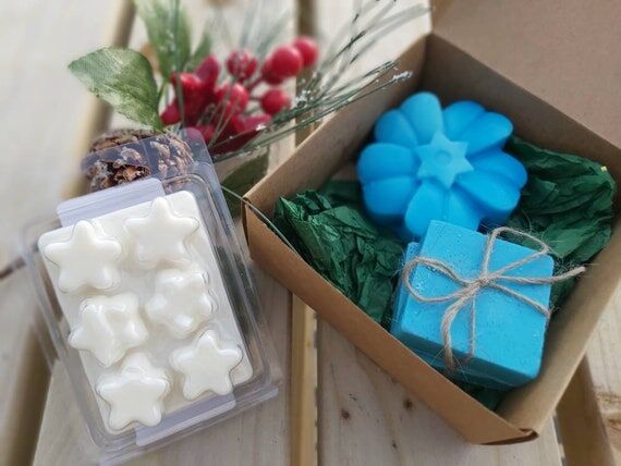 Gift Set - Winter Dusk scented Wax Melts, Flo...