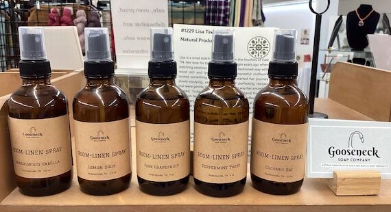 Room Linen Spray: Pink Grapefruit, Sandalwood...