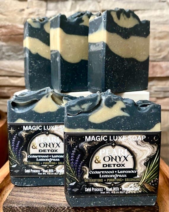 Pearl And Onyx Detox Soap | Charcoal & Benton...
