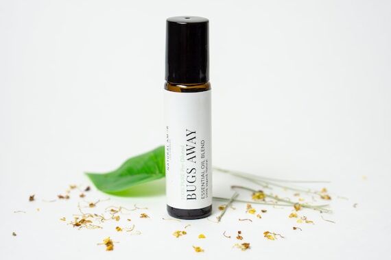 Bugs Away Essential Oil Blend Roller 10 ML | ...