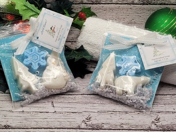 Christmas Hand Soap Set: Winter Snow Scented,...