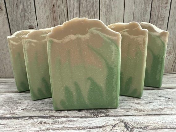 Cannabis Santal/Cold Process/Artisan/Handmade...