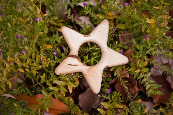 Little Star maple teether by BANDY with handm...