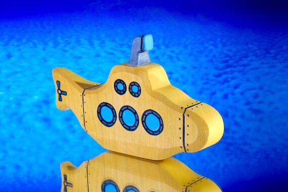 Handmade Wooden Submarine Toy - Waldorf-Inspi...