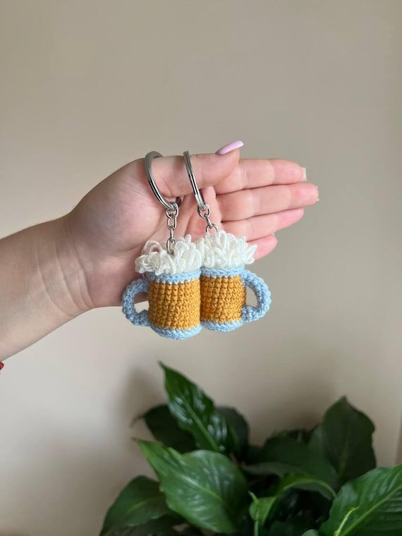 Beer mug matching keychains | Cute gift for c...