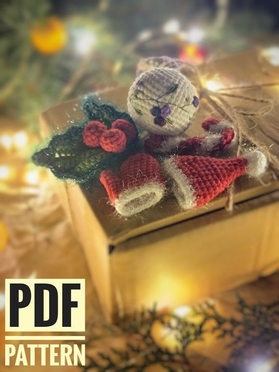Christmas Ornament easy to follow crochet pat...