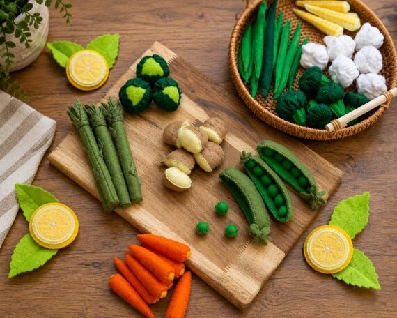Felt Play Food Set, Handmade Plush Vegetables...