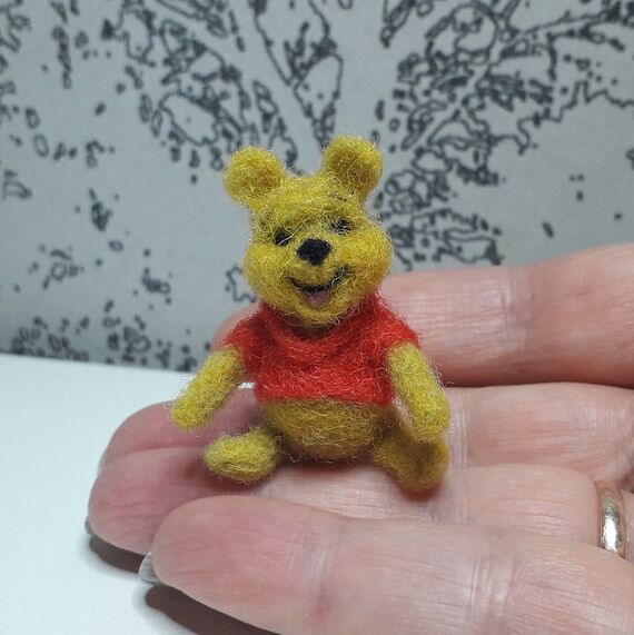 Needle felted Little Honey Bear, dollhouse an...