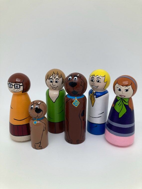 Scooby Doo and the Gang Handpainted Wooden Pe...