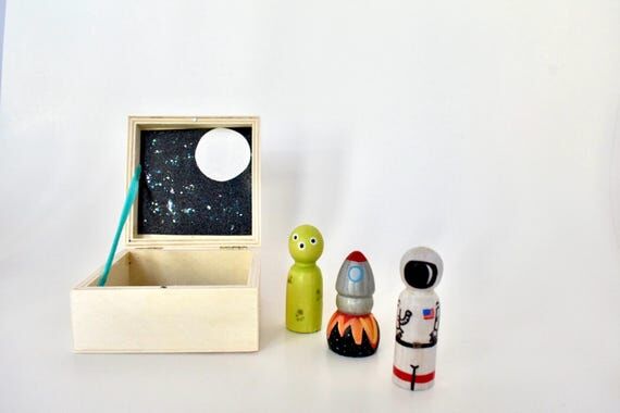 Hand Painted Peg Doll Set, Astronaut, Alien &...