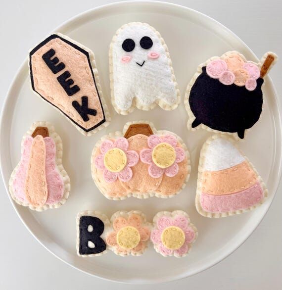 Hand Sewn Felt Halloween Cookies, Play Food S...