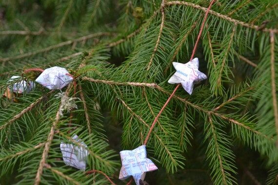 Recycled maps origami star garland - world tr...