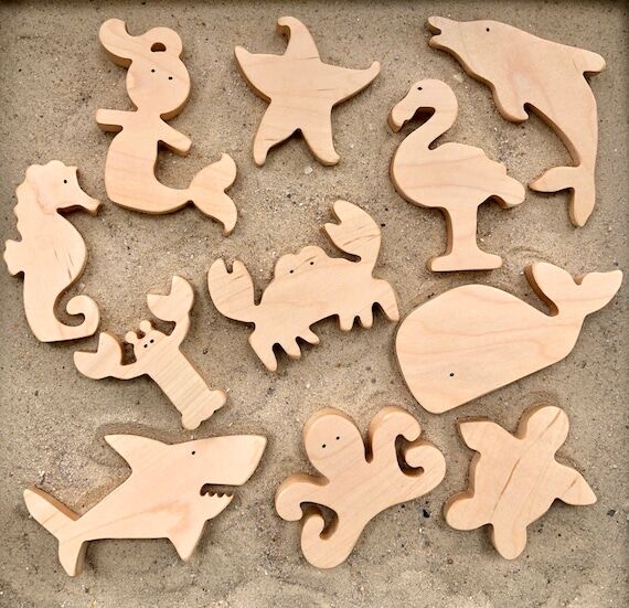 Seashore Friends Wooden Montessori Toys: Ocea...
