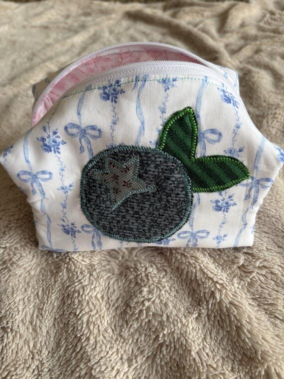 Handmade 17" by 11" patchwork makeu...