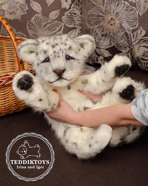 Handmade Snow Leopard Stuffed Toy: Posable Pl...