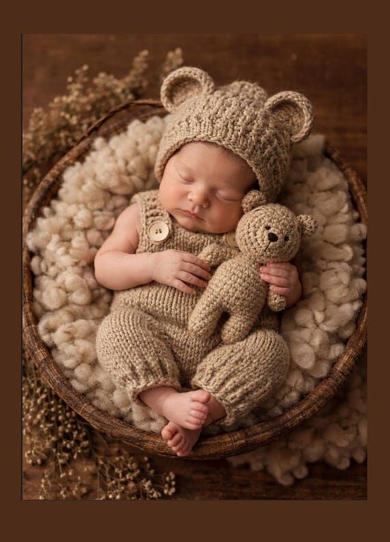 Hand Knitted Newborn Bear Outfit, Crochet Ted...
