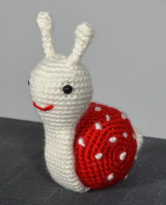 Amigurumi Snail Animal Toys Handmade Stuffed...