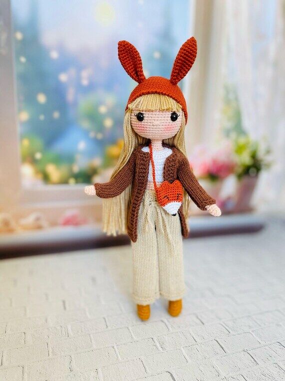 Crochet Melody Doll: Posable Amigurumi Toy wi...