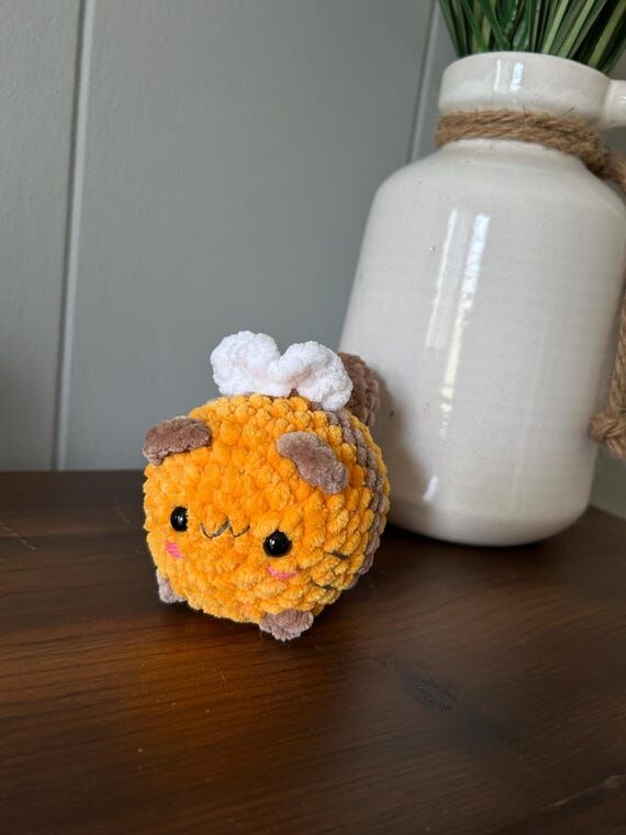 Kawaii Bee Cat Plush - Adorable Handmade Stuf...