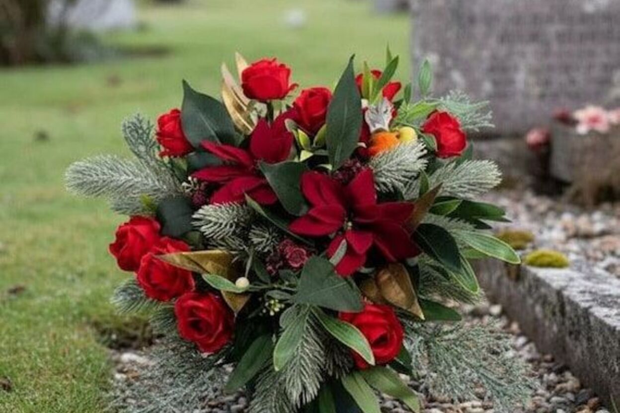 Claire De Fleurs