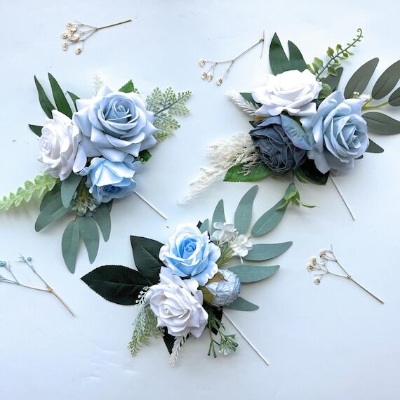 Blue Silk Flower Cake Toppers: DIY Wedding Pa...