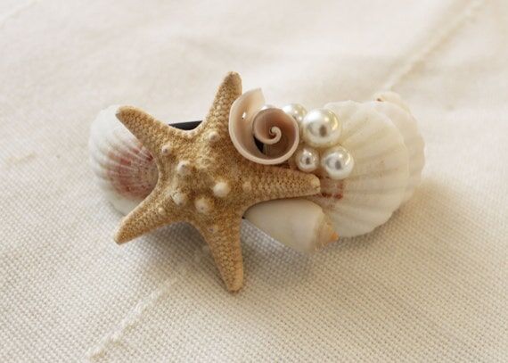 Seashell Hair Clip, Hair accessory, Beach Wed...