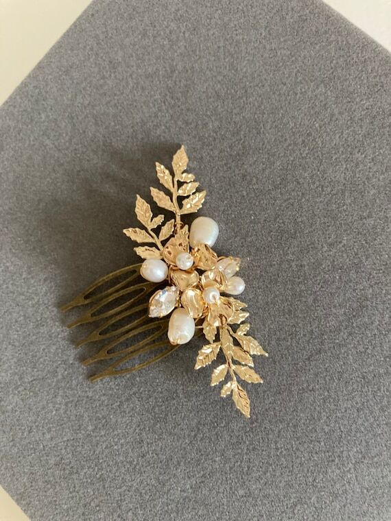 Arian Gold Leaf Bridal Hair Comb: Freshwater ...