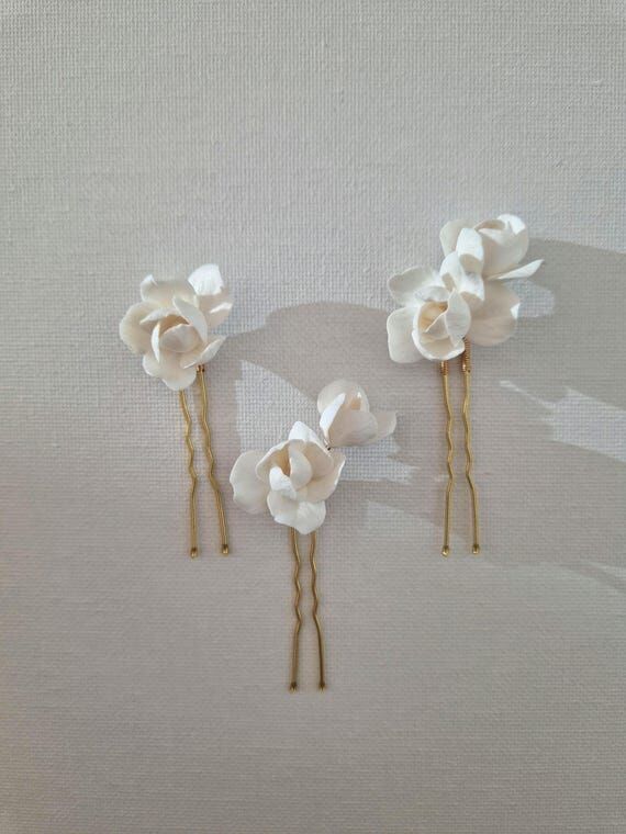 LIV White Floral Bridal Hair Pins, Wedding Ha...