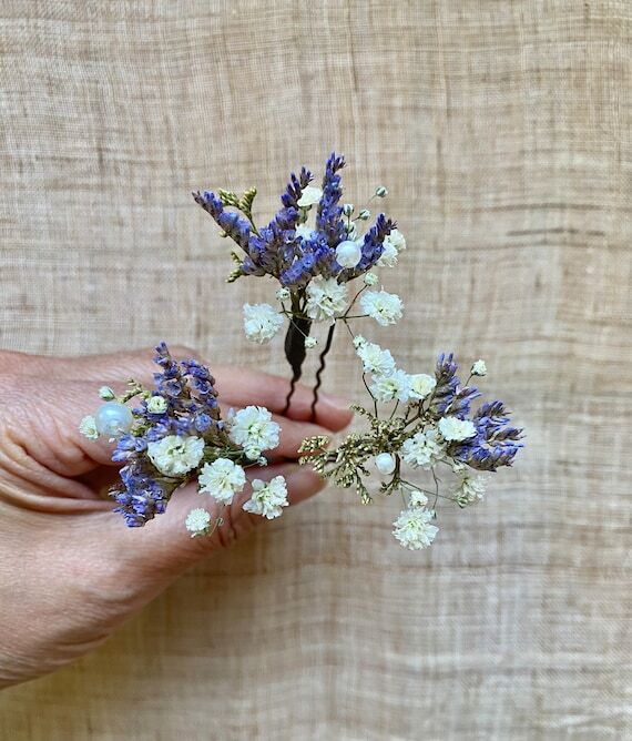 Dried baby’s breath hair pins with hint of ...