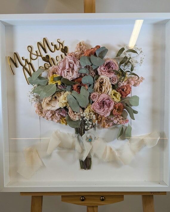 Wedding Bouquet Preservation in Box Wooden Fr...