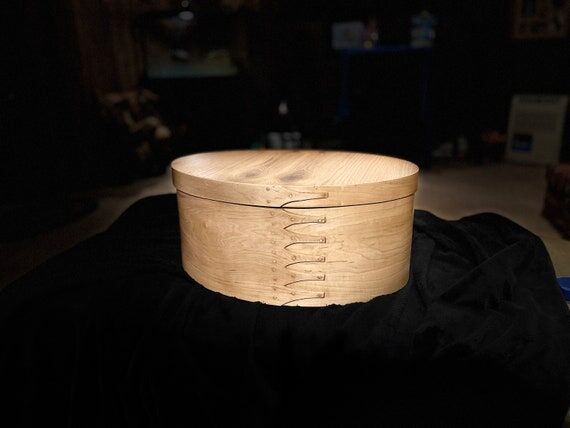 Shaker Oval Box #10 - Maple & Oak...