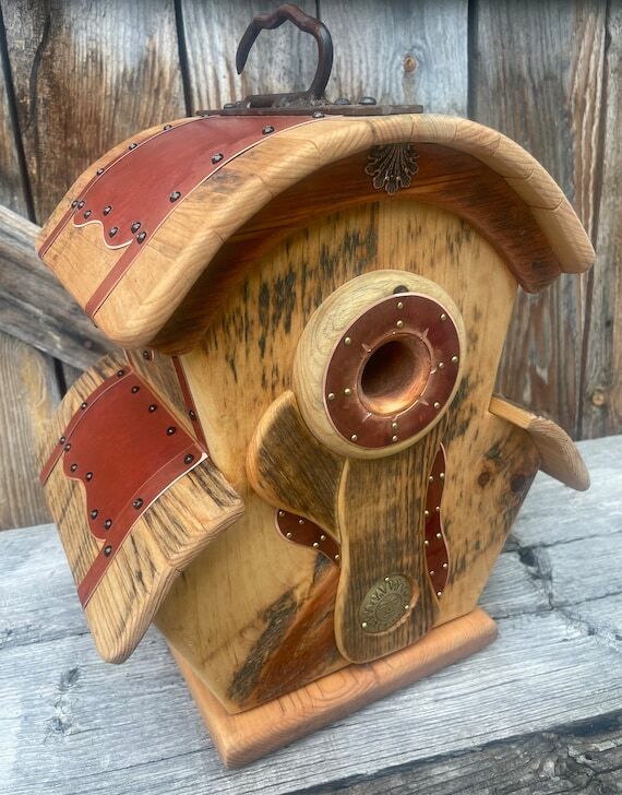 Beautiful Birdhouse Barnwood Villa Handmade ...