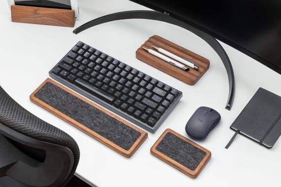 Ergonomic Wooden Wrist Rest for Keyboard | Co...