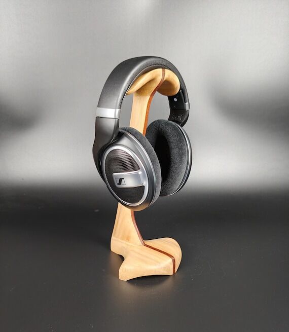 Italian Spruce & Walnut Headphone Stand: Au...