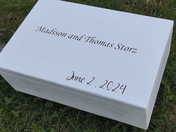 Handmade Pine Wood Keepsake Box: Unfinished D...