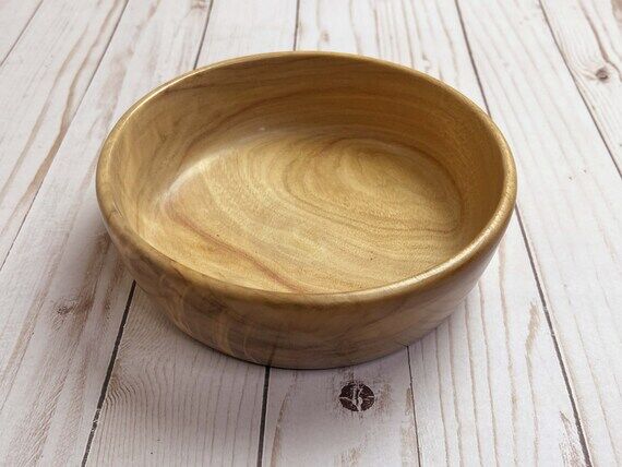Handmade Camphor Wood Bowl: Shallow Decorativ...
