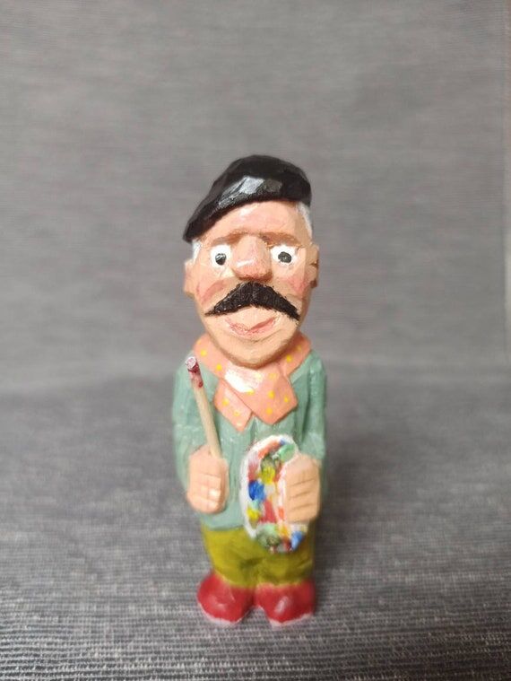Hand Carved Painter Figurine Handmade Wood (4...