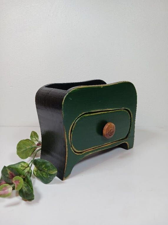 Handmade Hunter Green Trinket Box: Whimsical ...