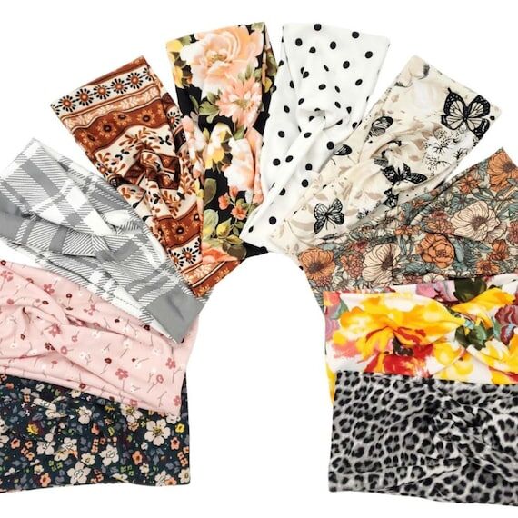 Chic Twist Headband: All day comfortable Nurs...