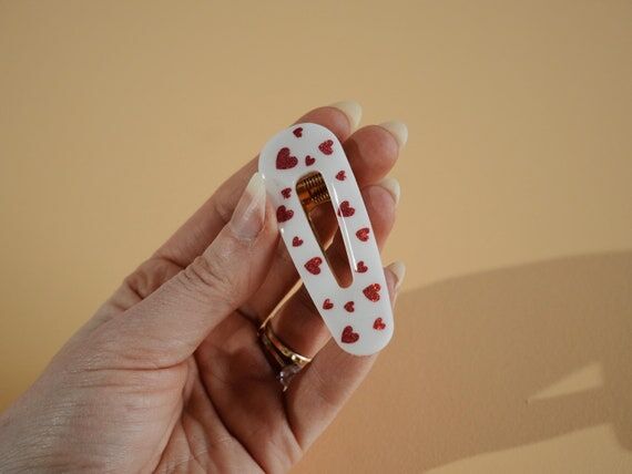 Glitter Heart Hair Clip: Handmade Resin Valen...
