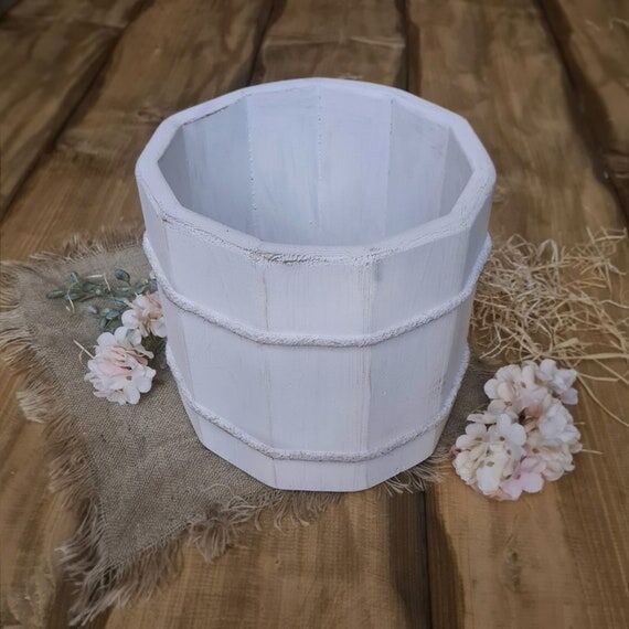 Wooden bucket, bucket, basin, barrel, bowl, t...