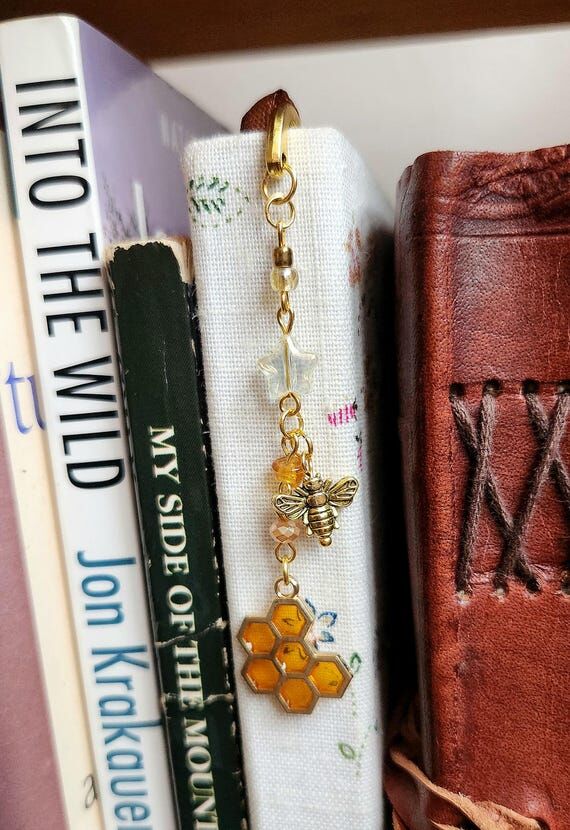 Cottagecore Honey Bee Bookmark | Goblincore M...