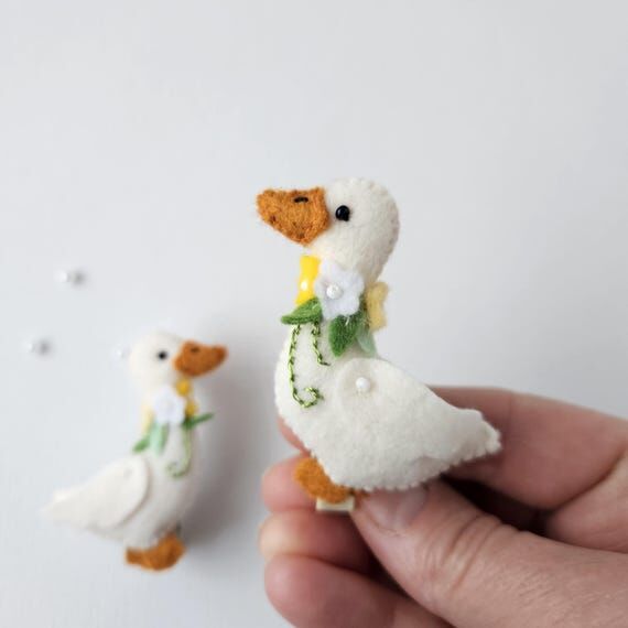 Felt goose hair clip for girl, Handmade hair ...