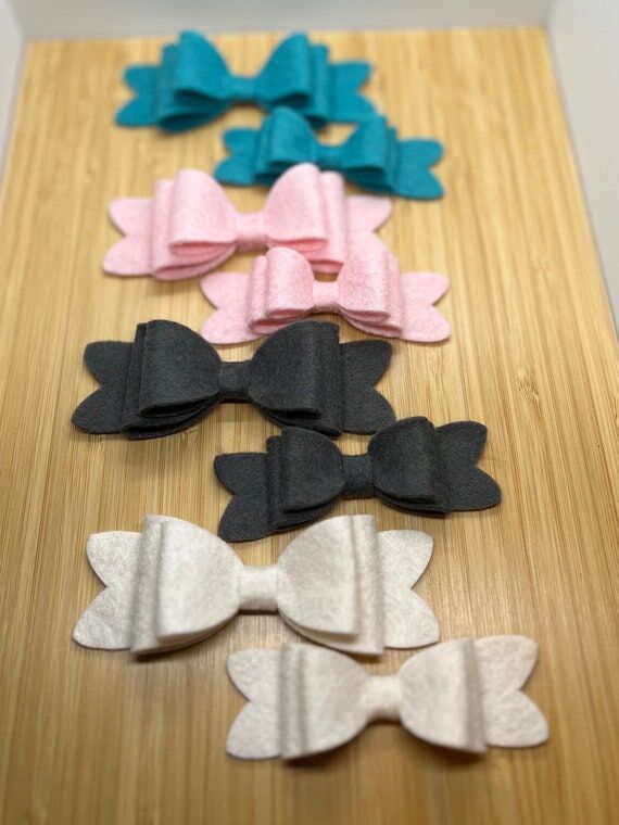 Soft wool felt hairbow for kids (4 pack)...