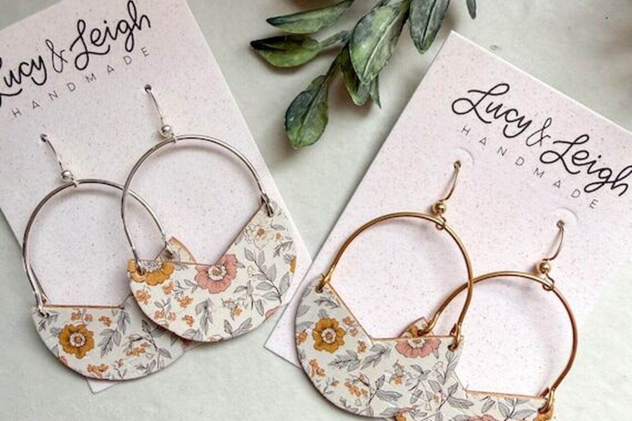 Lucyand Leigh