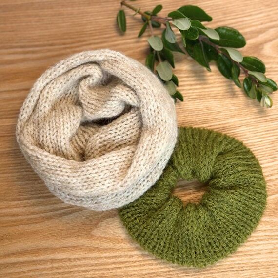 Handmade Knit Scrunchie Gift Set - Merino & A...