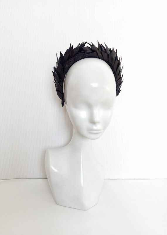 Black leather crown in gothic style/ Black t...