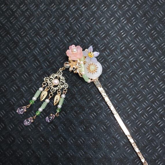 Handmade Ornate Pink Blue Glass Flower Hair S...