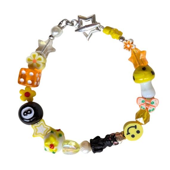 Yellow Beaded Y2K Bracelet: Dice, Pearl, Cera...