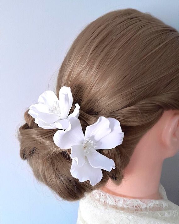 White Polymer Clay Flower Hair Pins: Winter W...